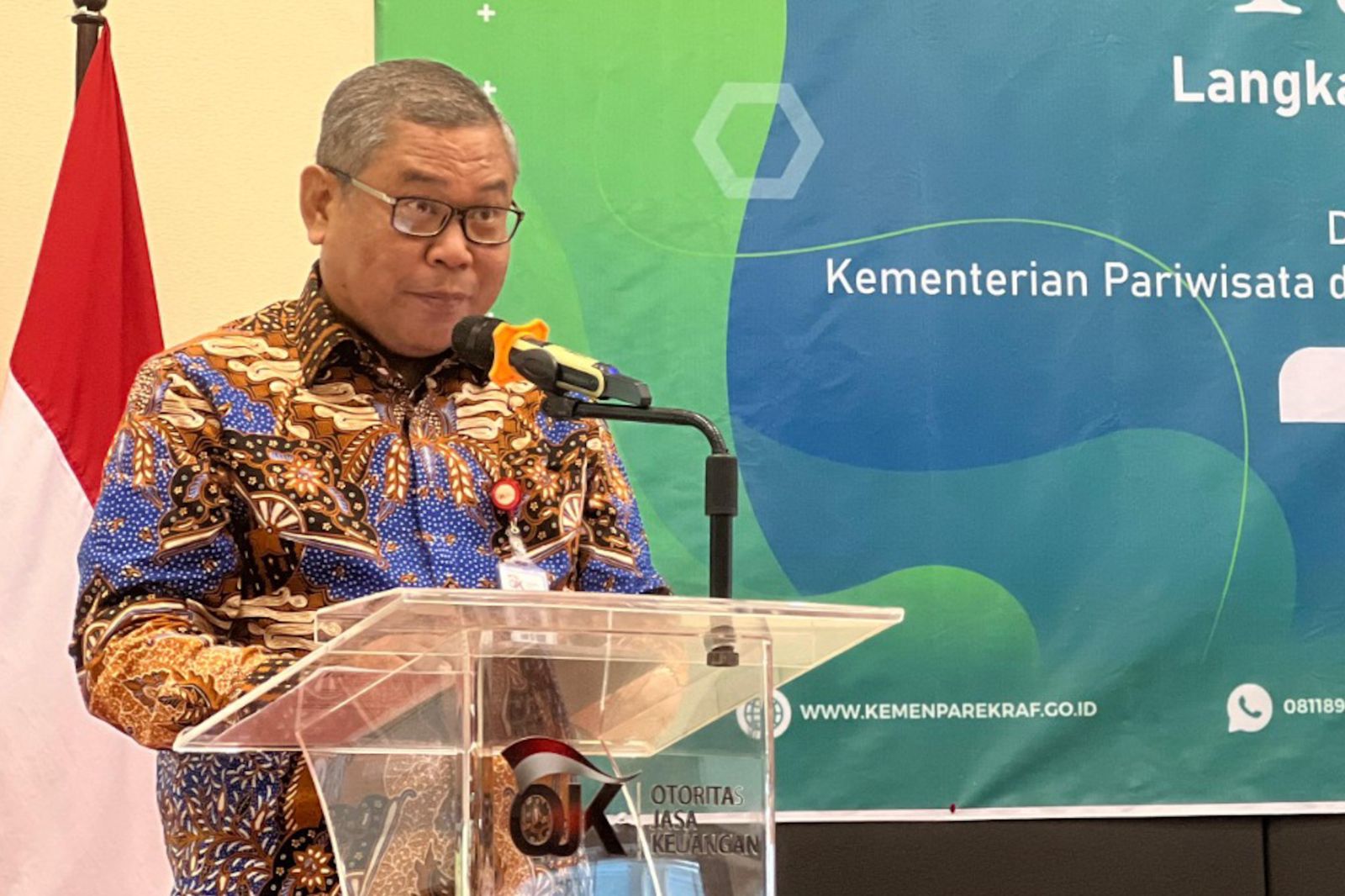 Siaran Pers: Kemenparekraf Berkolaborasi Dengan OJK Dan BEI Kenalkan ...